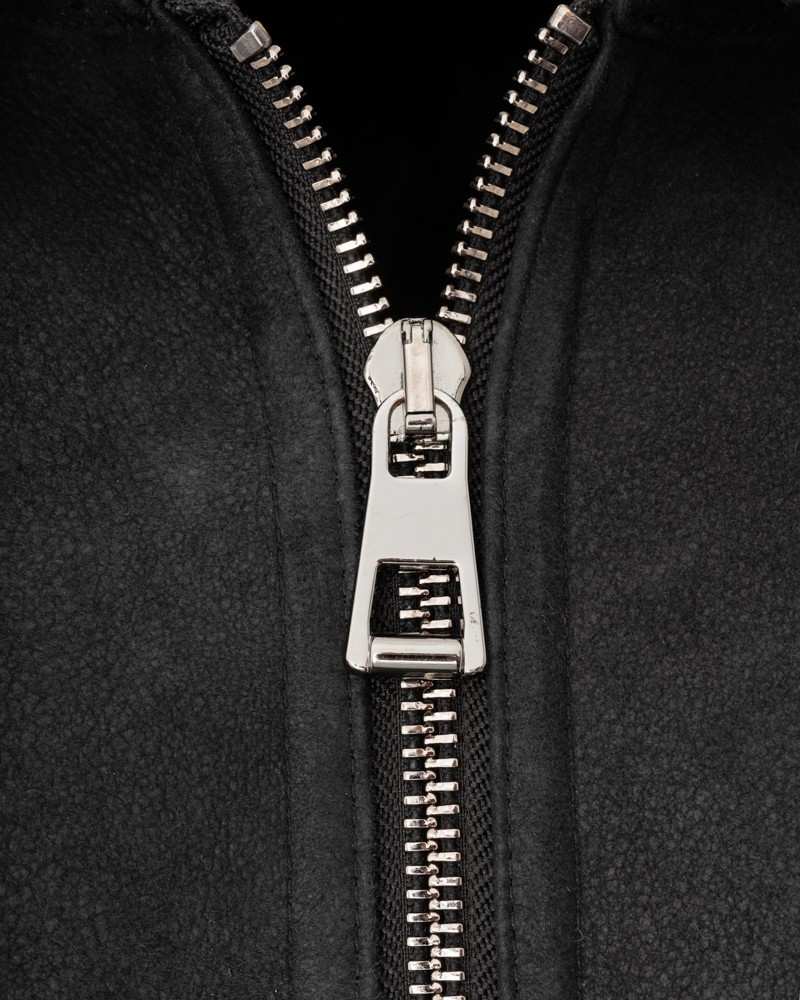 Kożuch męski z metalowym zamkiem i wykończeniem w stylu casual