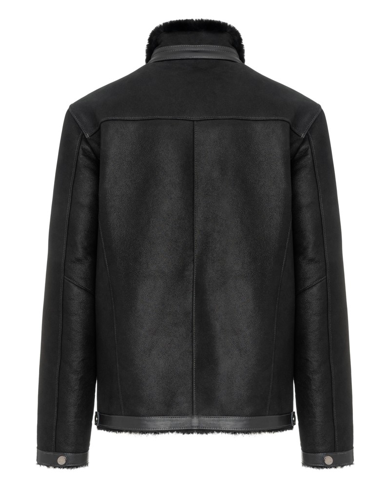 Kożuch męski z futrzanym kołnierzem i regulowanymi mankietami